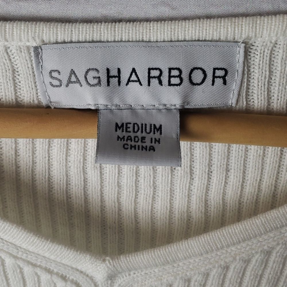 Sag Harbor Sweater‎ - Picture 3 of 4